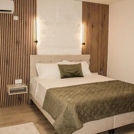 Appartamento Sa Bazenom Suton With Swimming Pool Suton Mostar